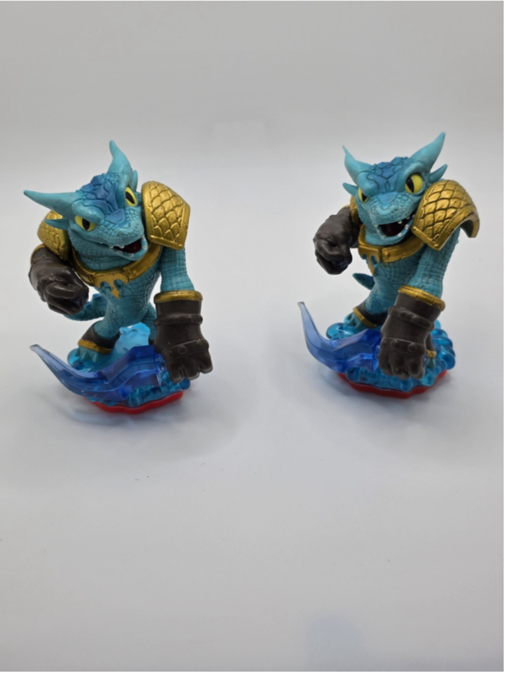 Skylanders Trap Team Snapshot Figure Lot Of 2 Water Element Activision